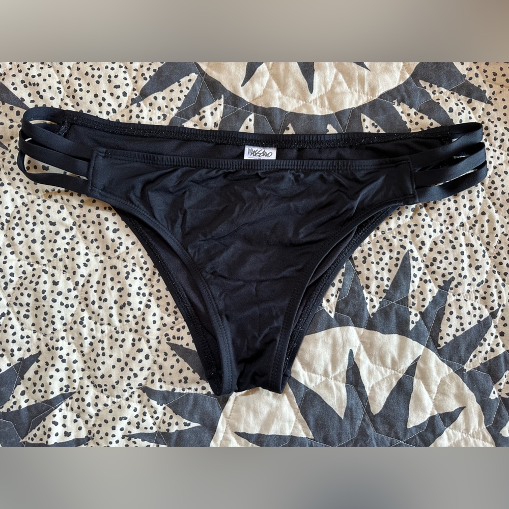 Black Bikini Bottom | Triple Straps